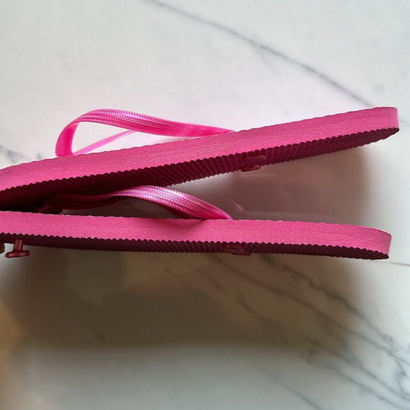Flip flops size 9/10 pink - Picture 3 of 6